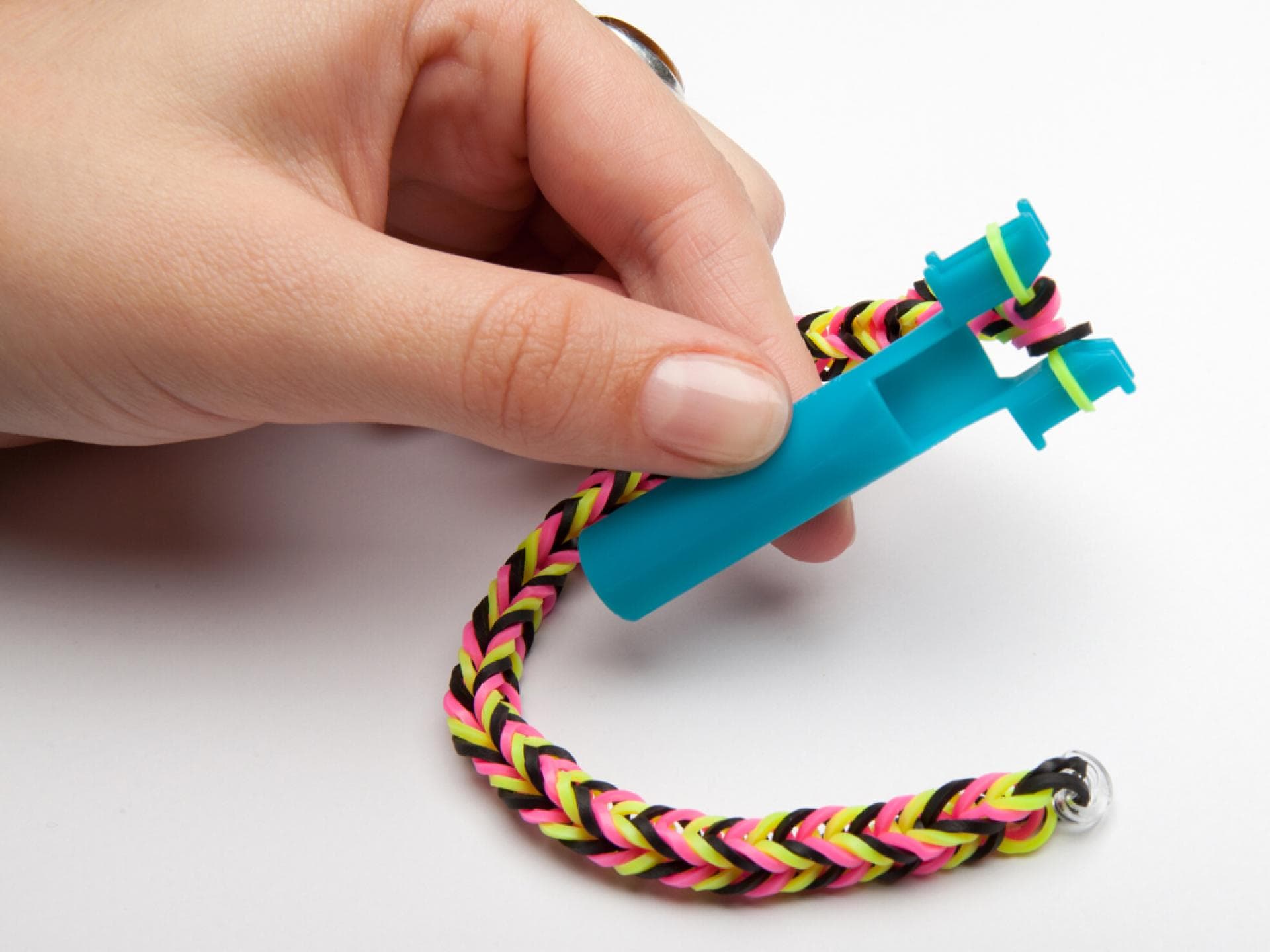 Step 13 Loom-Armband