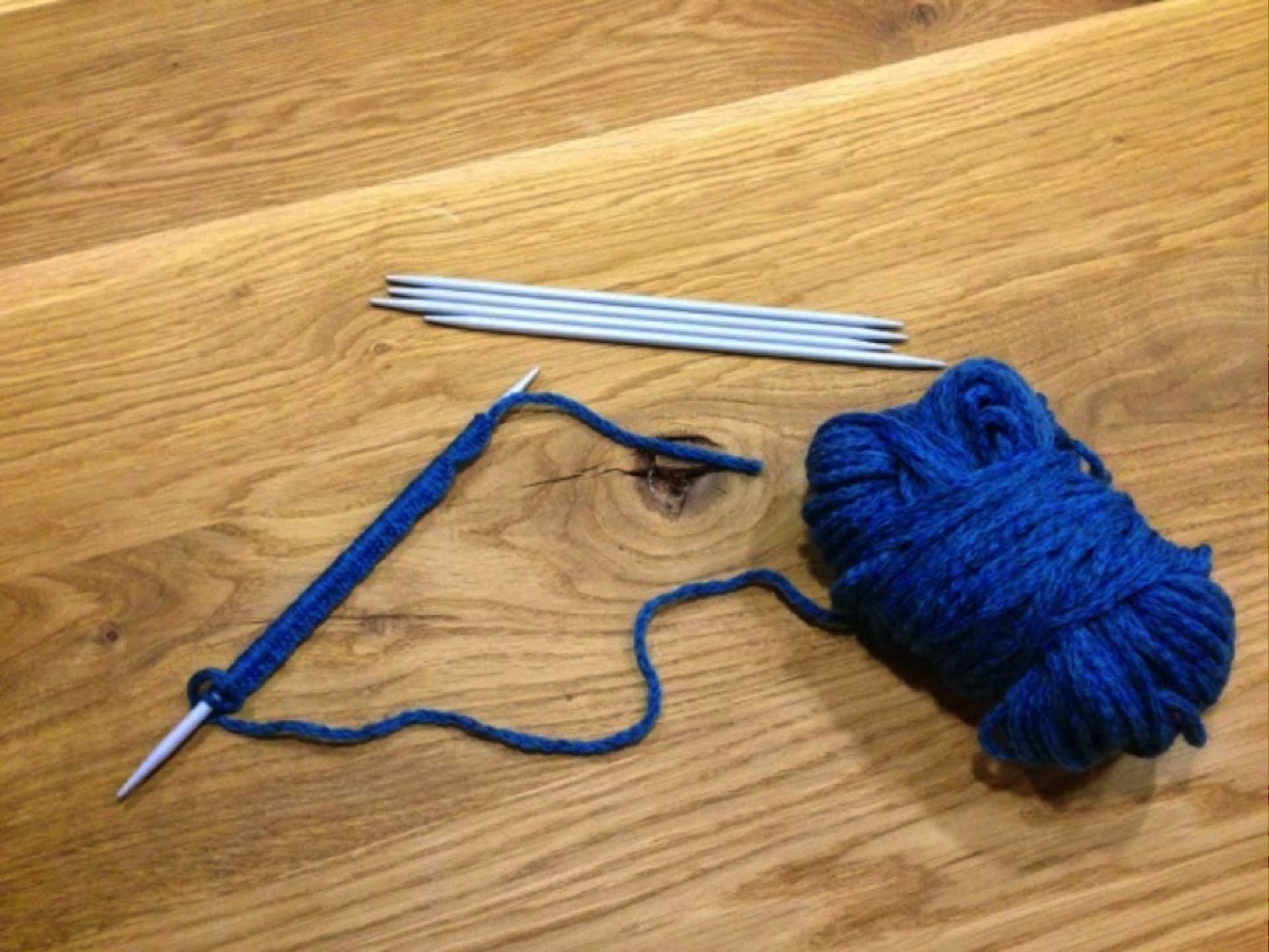 Step 1 Strickanleitung Ringelmütze Step 1 Strickanleitung Ringelmütze