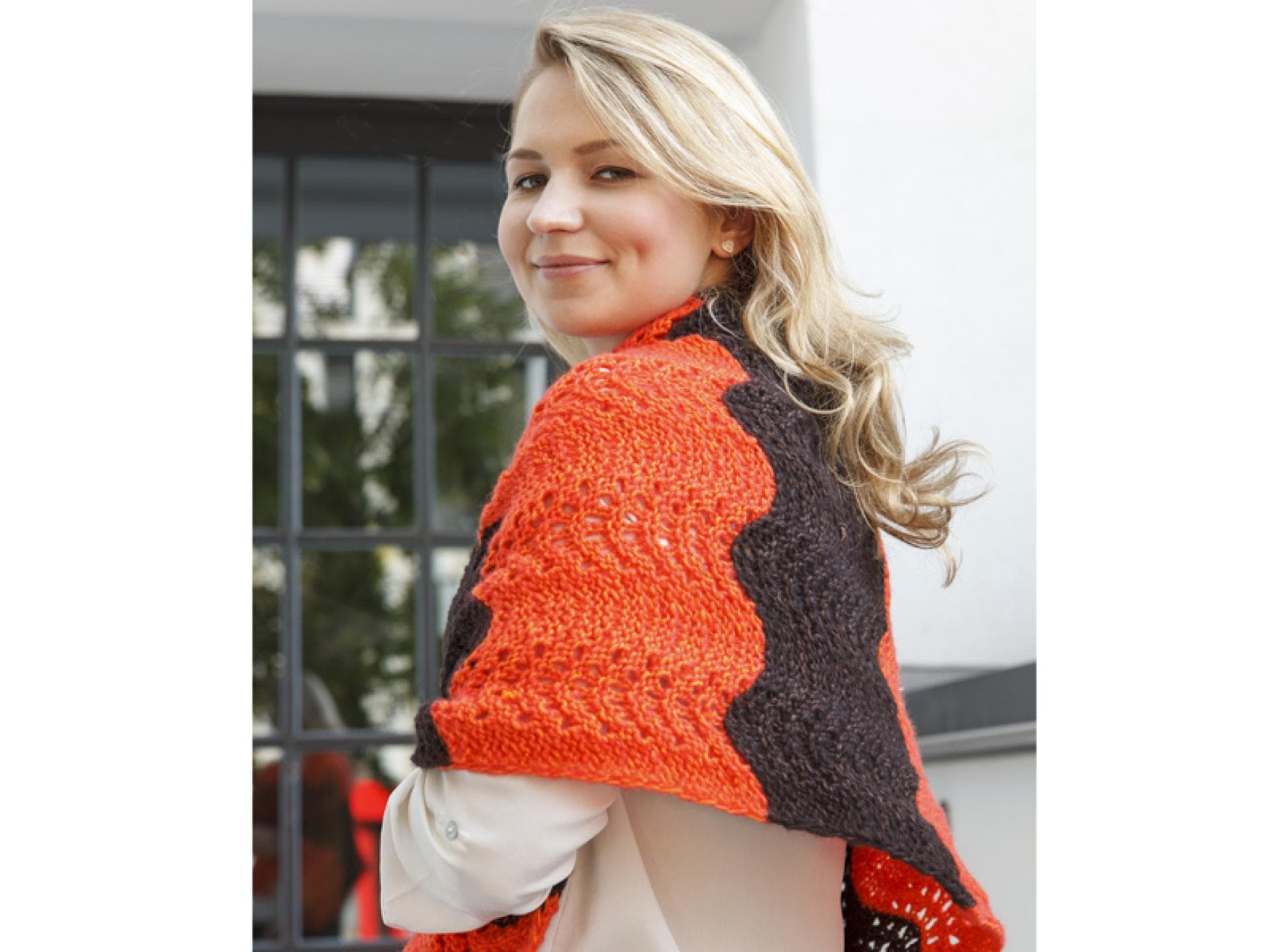 Selbst gestrickte Stola