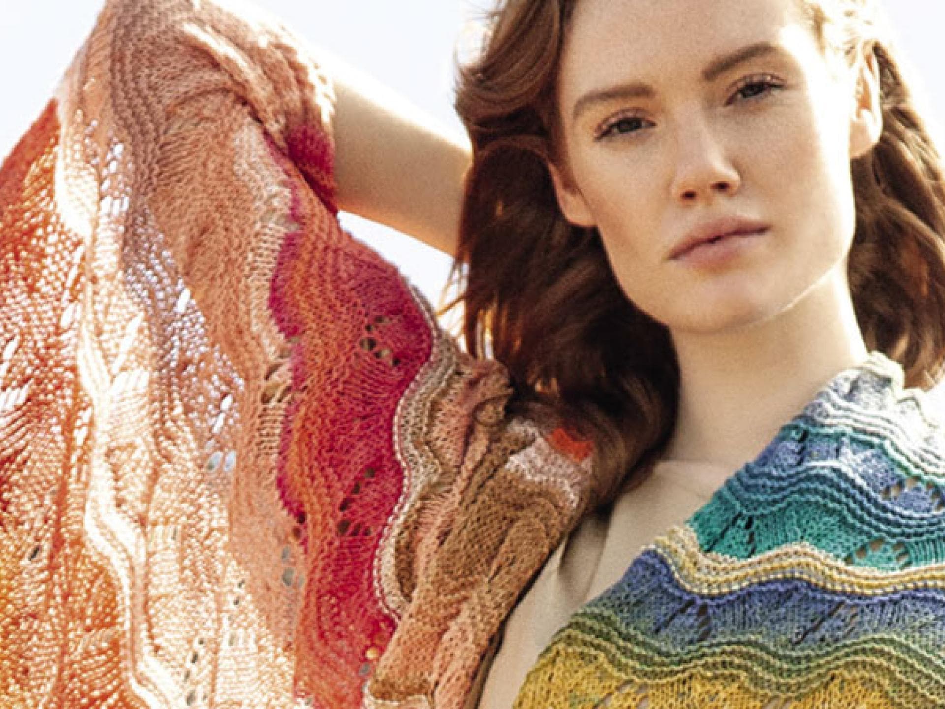 Strickenanleitung Maxi-Schal in Regenbogenfarben