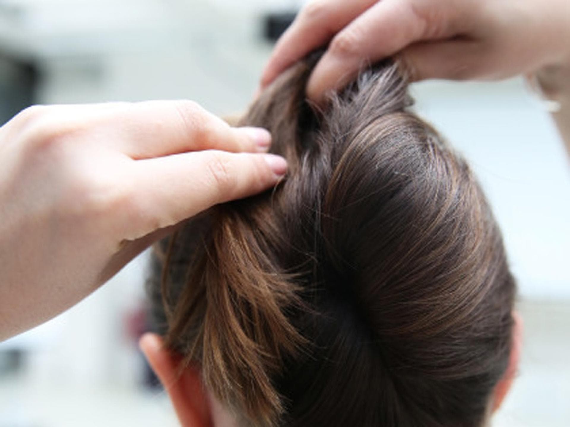 Übrige Haare werden versteckt