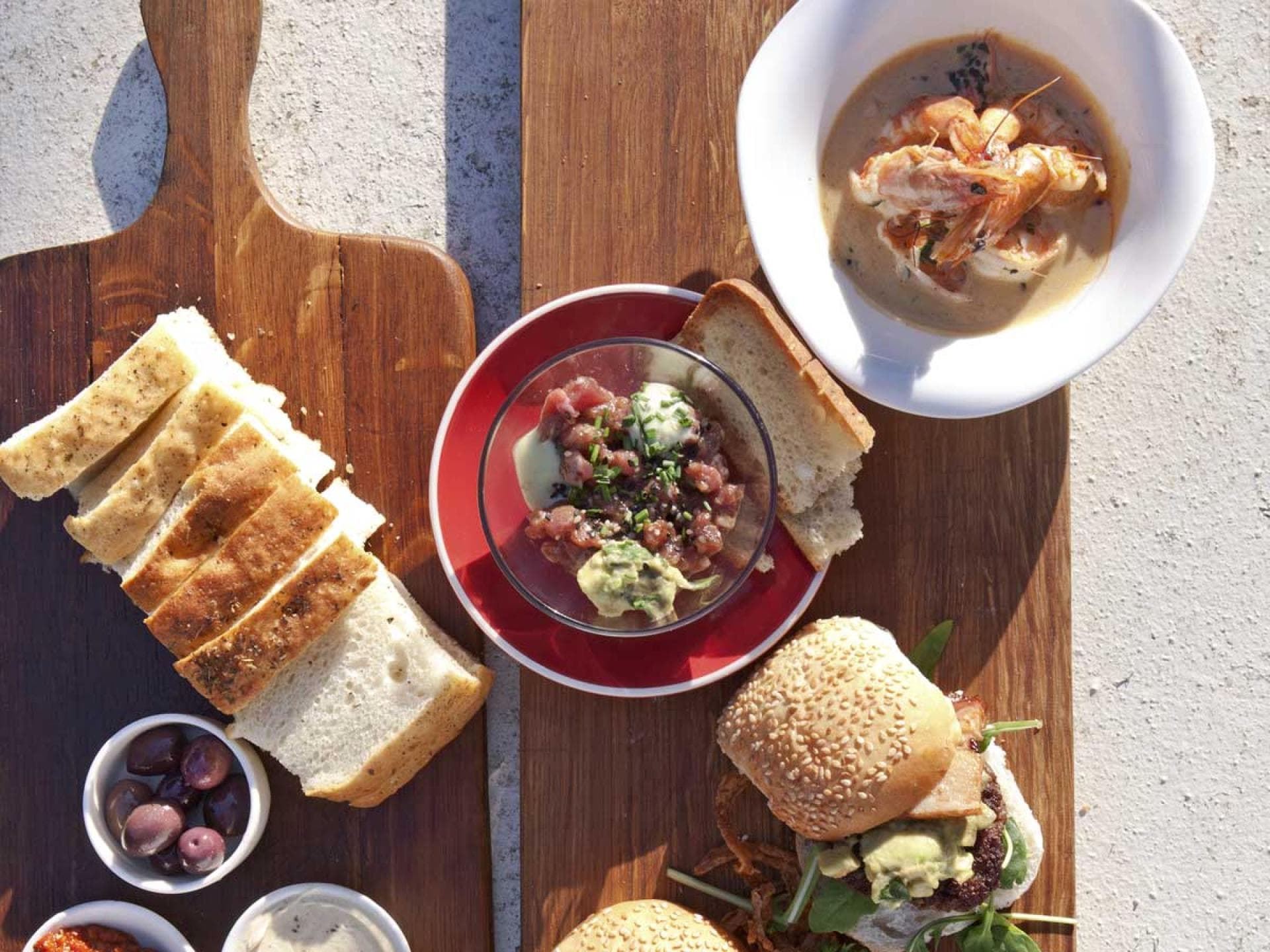 Tatar, Burger und Gambas
