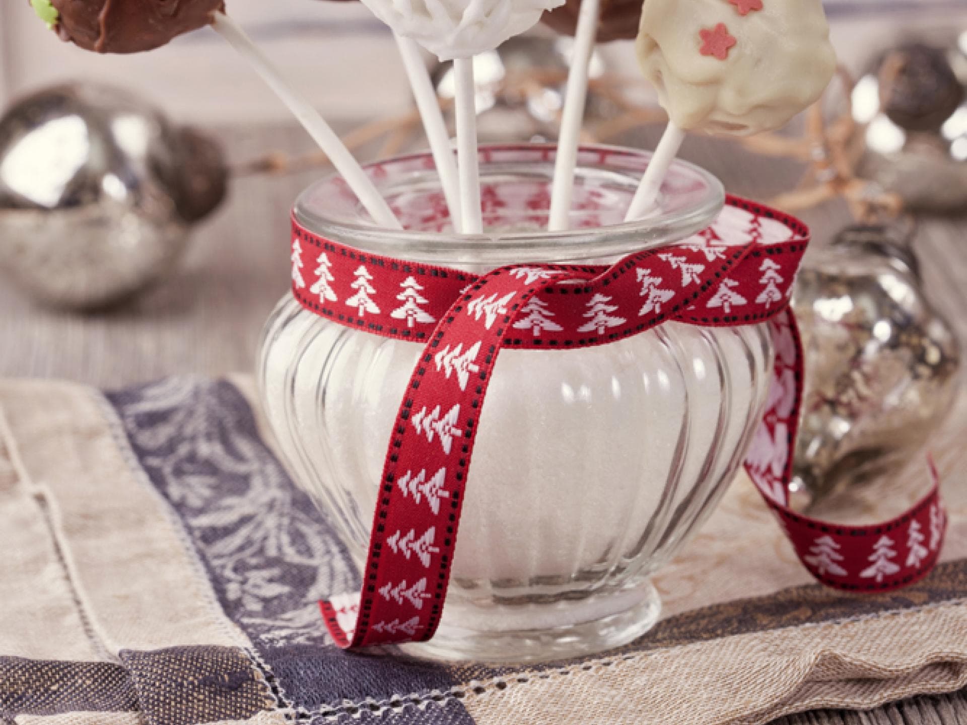 Weihnachtliche Cakepops