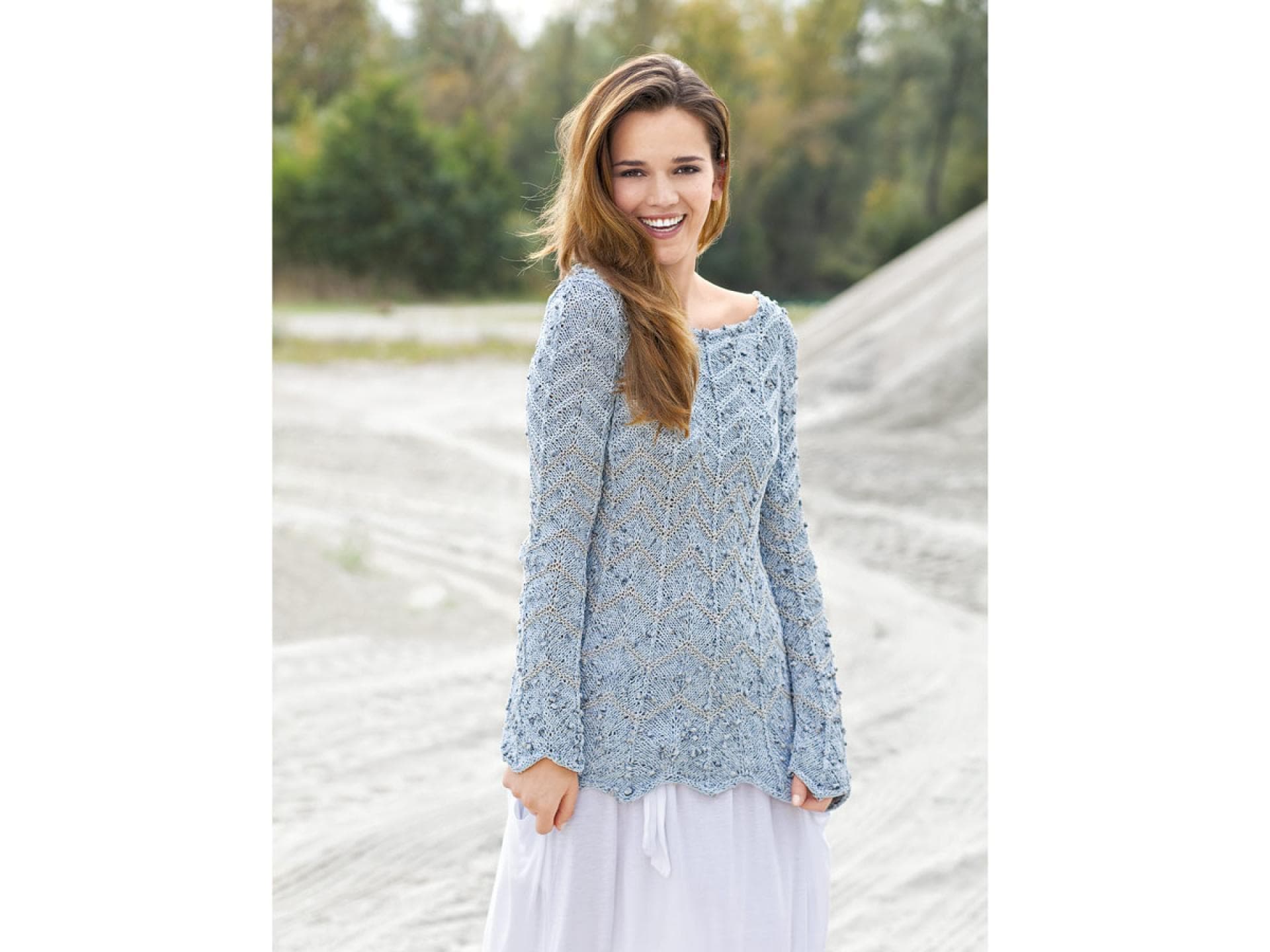 Zackenpulli in Hellblau Strickpullover mit Zackenmuster in Hellblau-Grau
