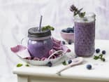 Heidelbeer-Smoothie mit Mandelmilch