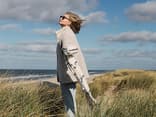 Frau am Meer