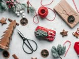 Weihnachtlich verpackte Geldgeschenke