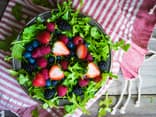 Ein Salat gehört zur Sirtfood-Diät 