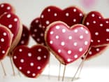 Kuchenlollies in Herzform