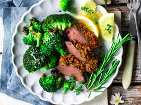 Lamm mit Pistazienkruste 