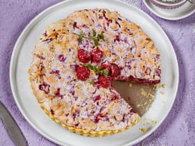Glutenfreie Himbeer Baiser Tarte 2