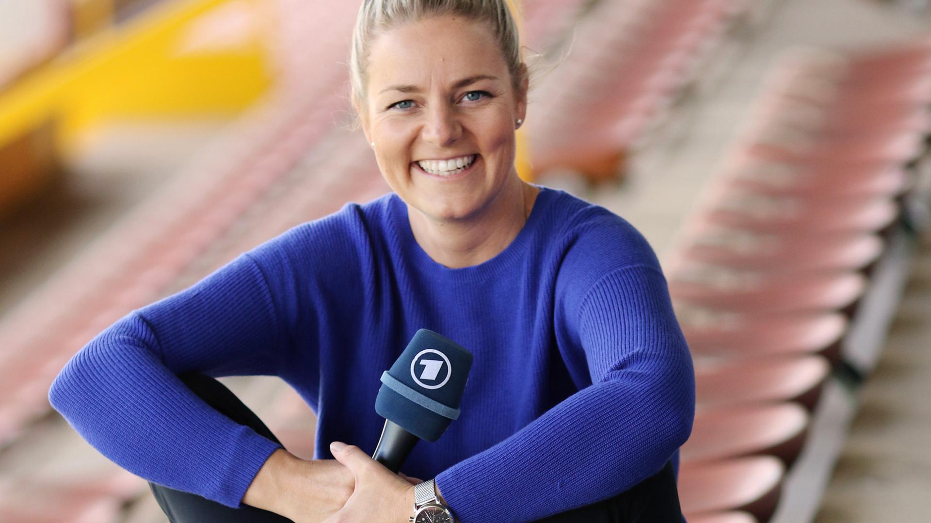 Christina Graf Fußball, Ehemann, Stimme