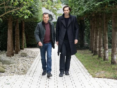 Hat Max Simonischek Ehefrau und Kinder?