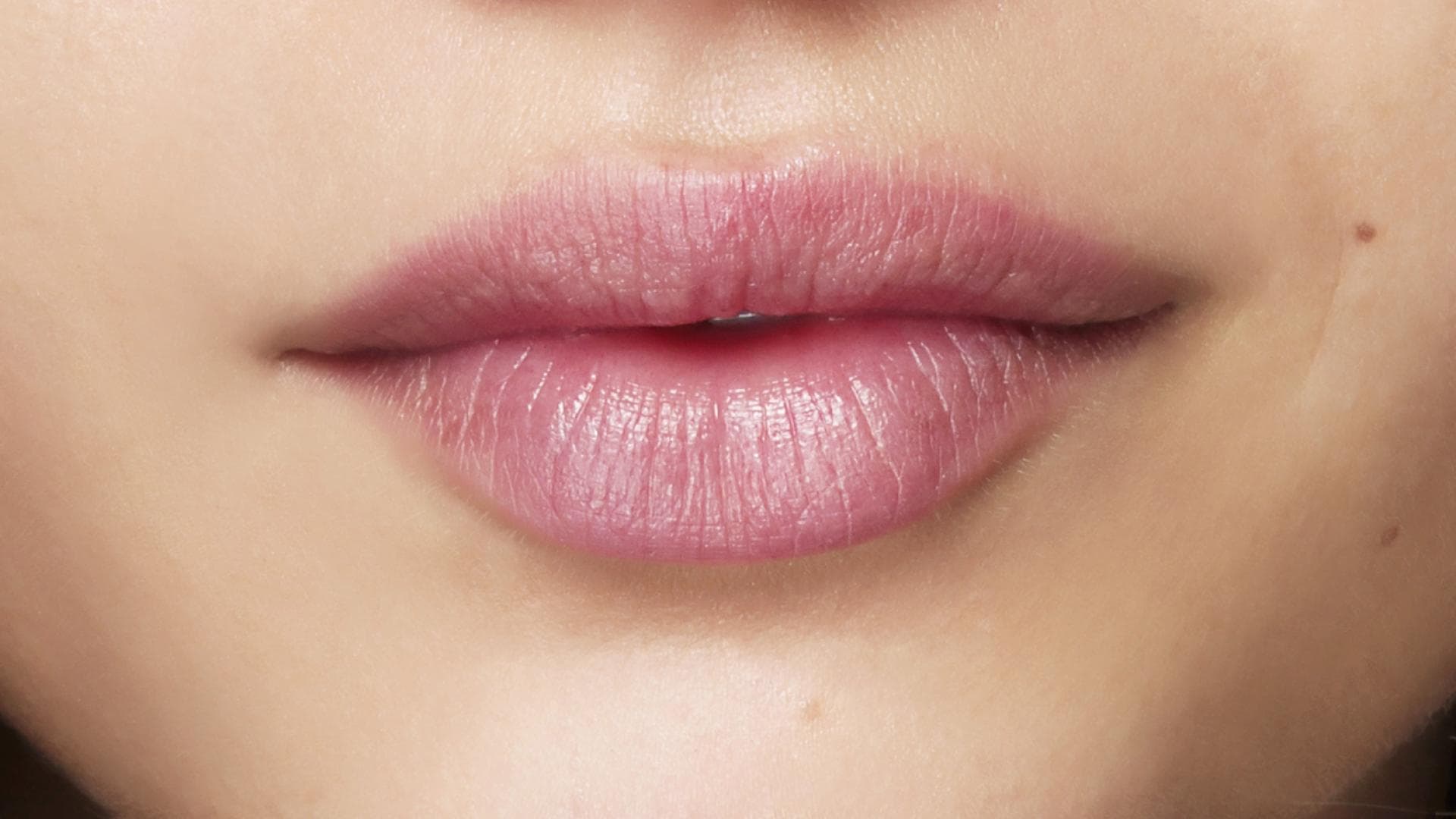 Vollere Lippen: Mit diesen 4 Tricks klappt's sofort!