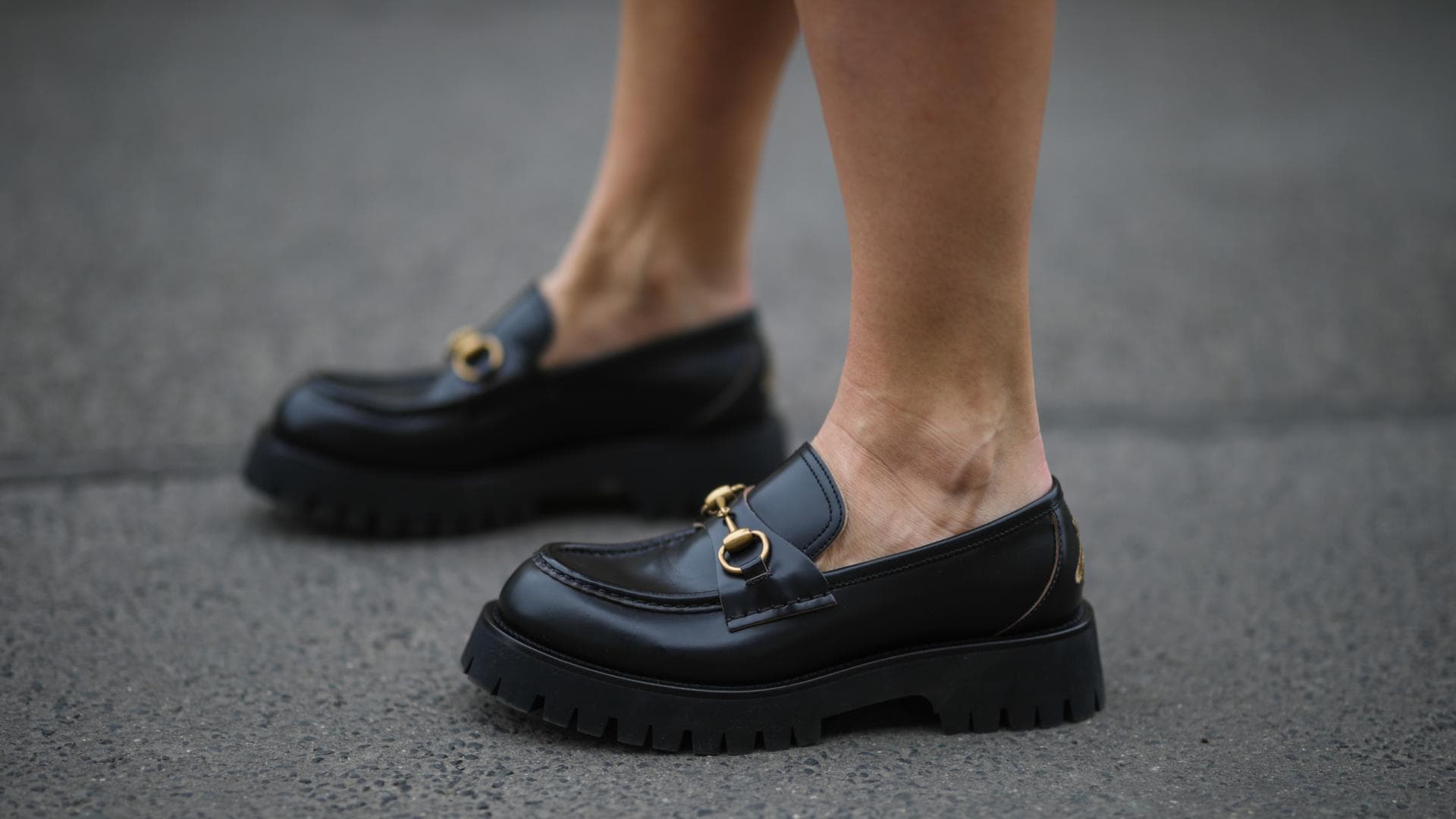 SchuhTrends im Herbst 5 angesagte Modelle, die perfekt für breite Füße sind