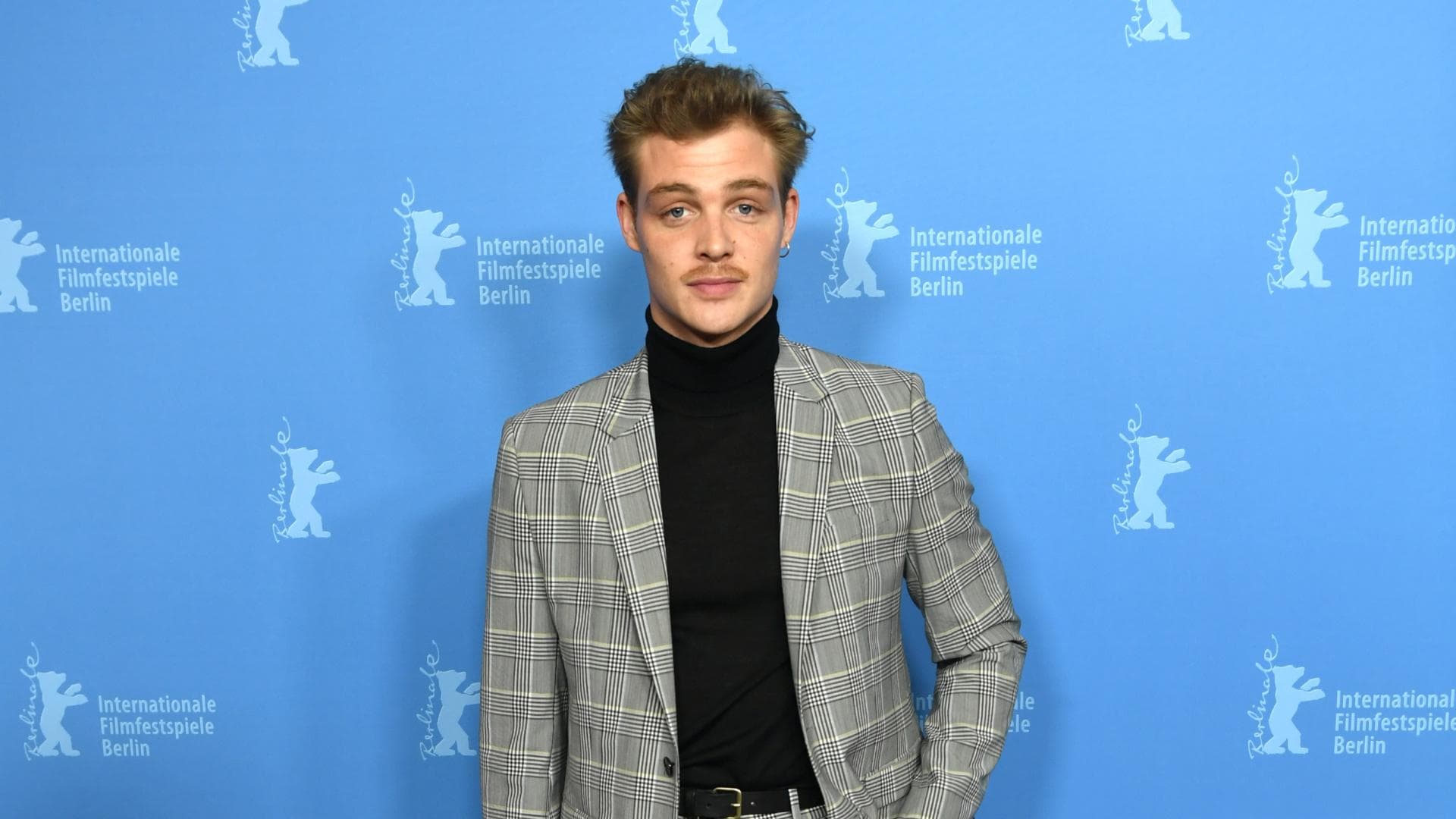 David Schütter So tickt der Schauspieler privat