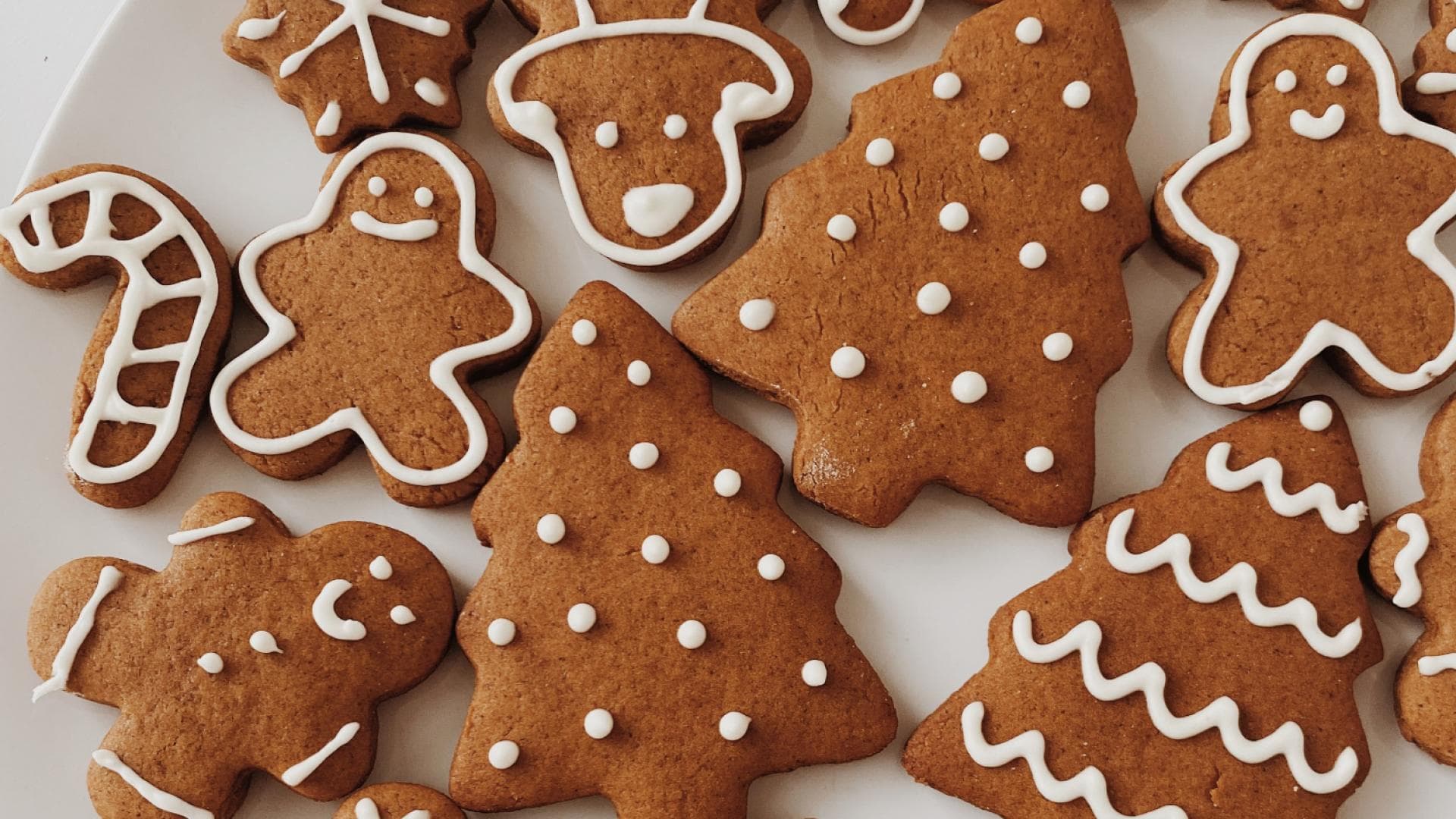 Plätzchen aufbewahren: So bleibt Gebäck frisch