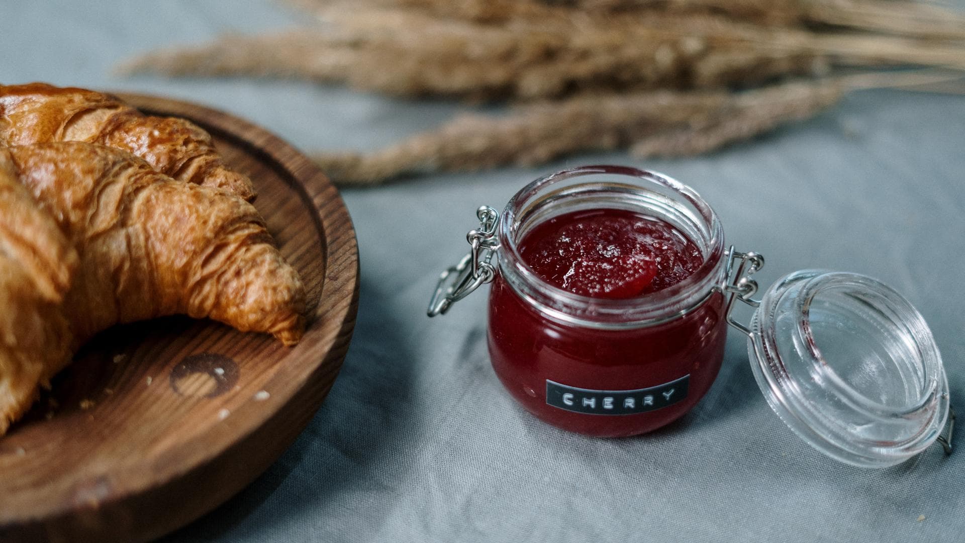 Unterschied zwischen Konfitüre, Marmelade und Gelee Unterschied zwischen Konfitüre, Marmelade und Gelee