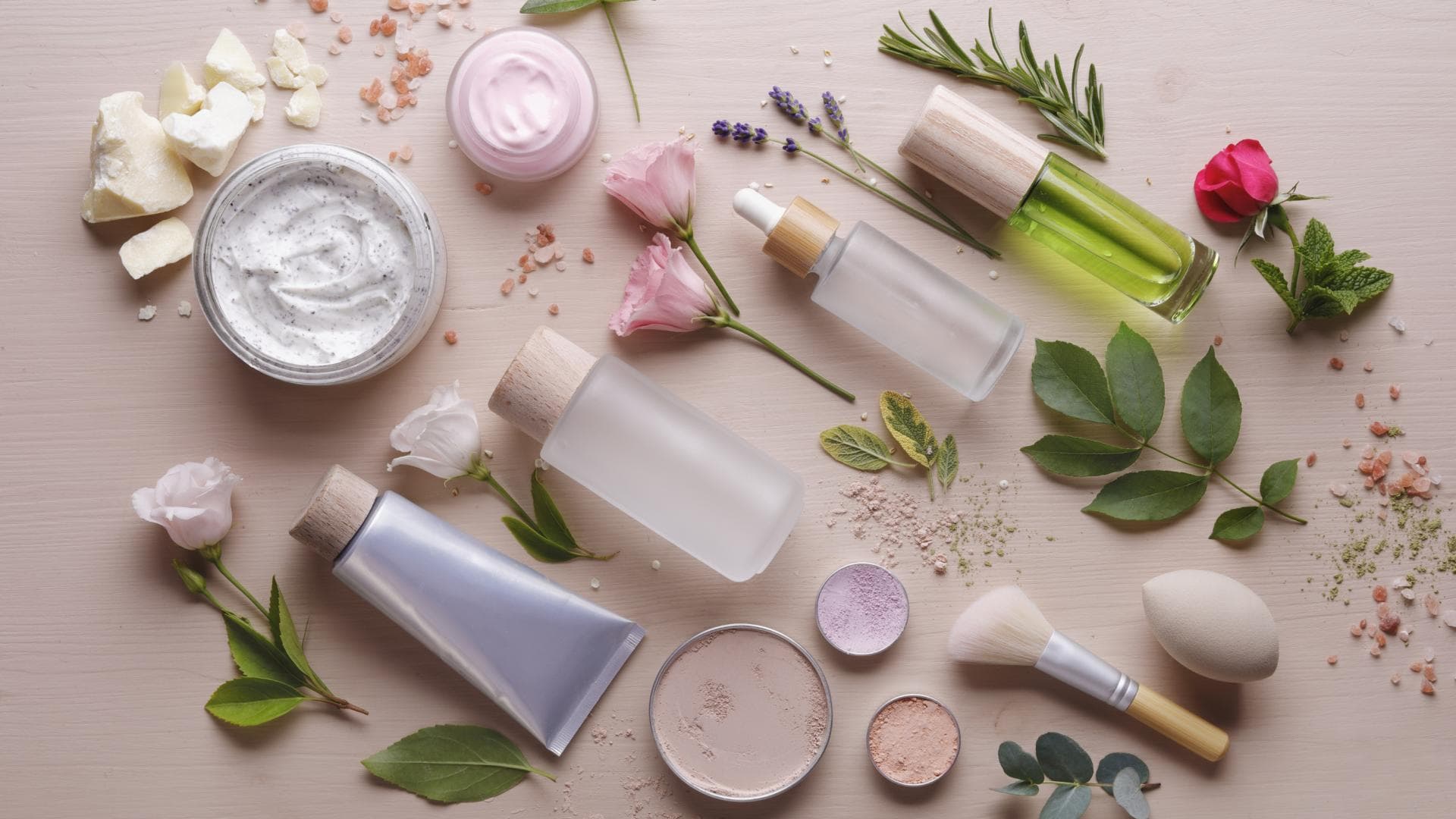 Make-up selber machen: 5 tolle Anleitungen