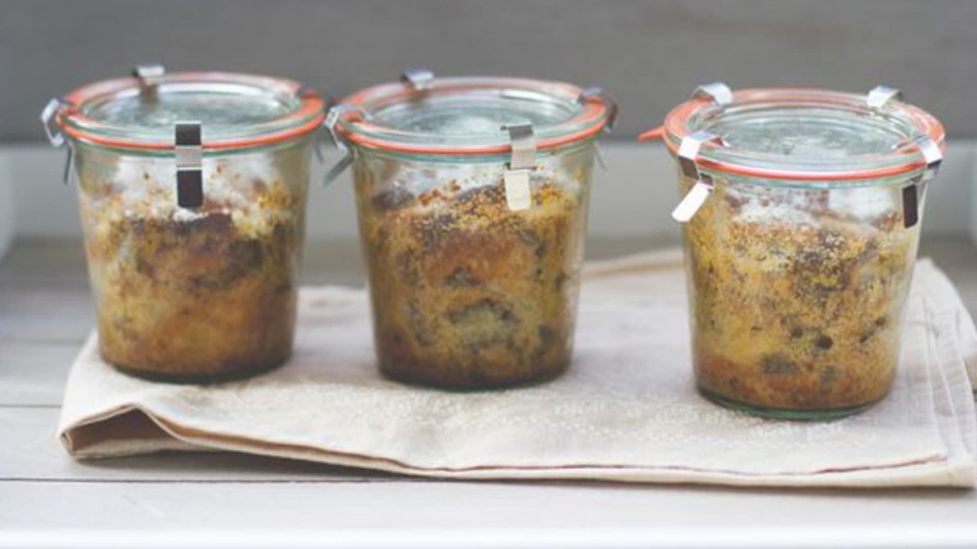 Weihnachtsrezept - saftiger Stollen im Glas